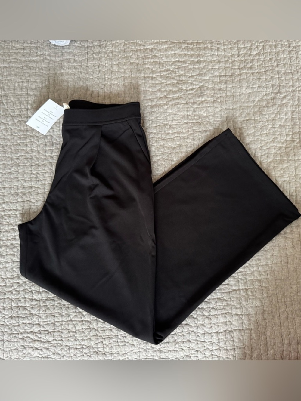 NWT H&M Black Wide-Leg Trousers - Classic Minimal